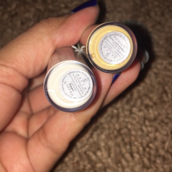 COPY - Liquid highlight Becca pearl and champagne gold - Picture 2 of 3